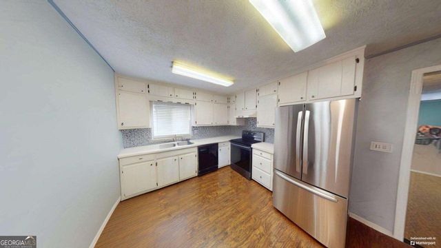 2344 Country Club Drive SE, Conyers, GA 30013