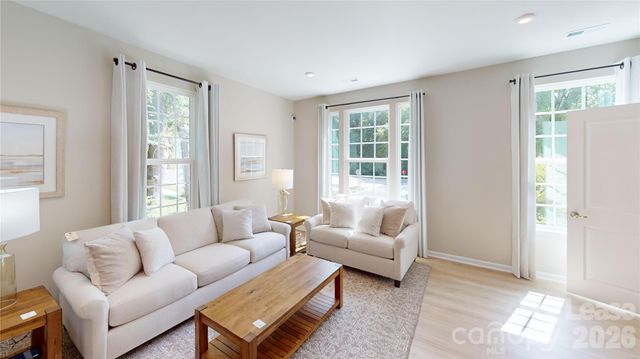 4129 Edenborn Lane, Charlotte, NC 28208