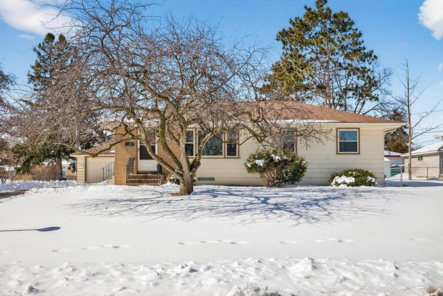 8706 20th Avenue S, Bloomington, MN 55425