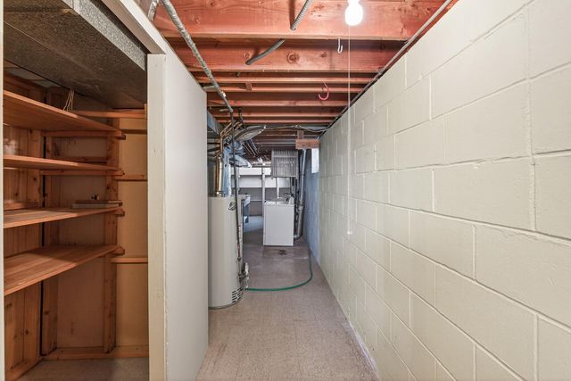 8706 20th Avenue S, Bloomington, MN 55425