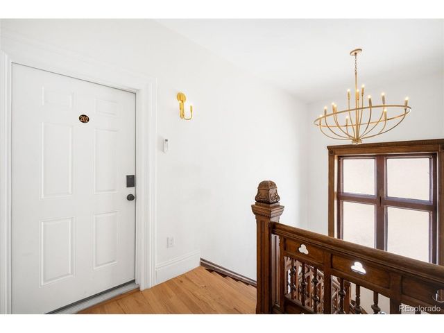 1763 N Williams St 202, Denver, CO 80218