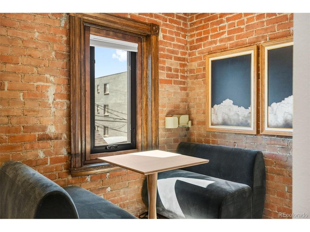 1763 N Williams St 202, Denver, CO 80218