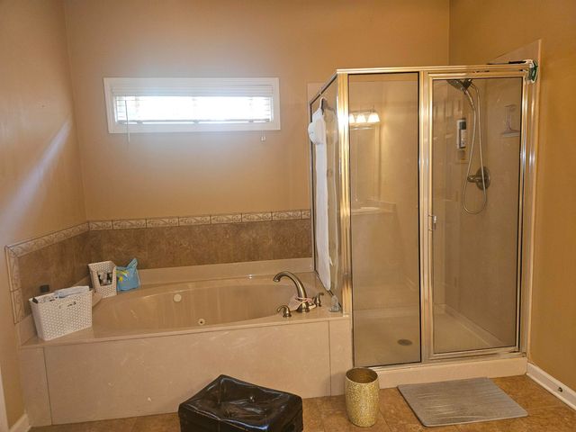 1218 CORDOVA GREEN DR, Cordova, TN 38018