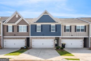 11694 Chatham Drive, Hampton, GA 30228