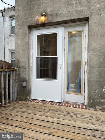 1242 FORREST ST, Wilmington, DE 19802