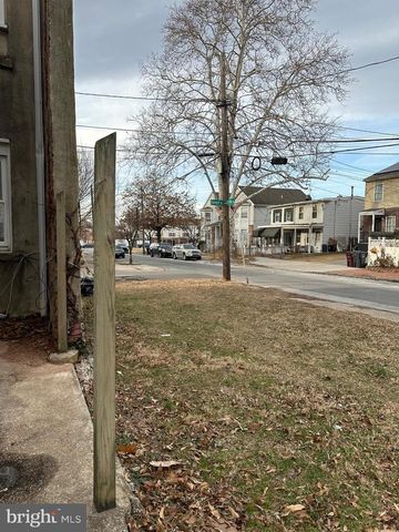 1242 FORREST ST, Wilmington, DE 19802