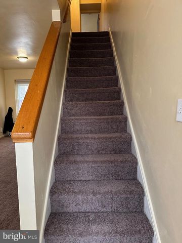 1242 FORREST ST, Wilmington, DE 19802