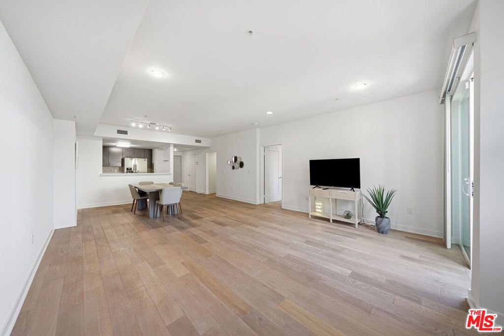 436 S Virgil Avenue 308, Los Angeles, CA 90020 — photo 3
