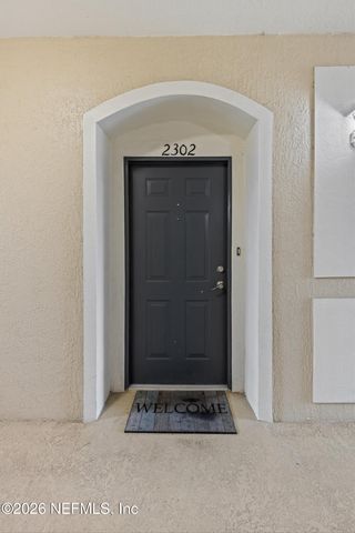 7801 POINT MEADOWS Drive 2302, Jacksonville, FL 32256