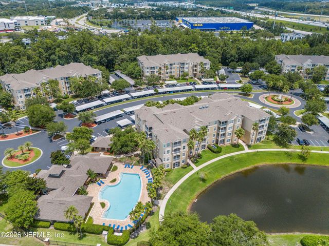 7801 POINT MEADOWS Drive 2302, Jacksonville, FL 32256