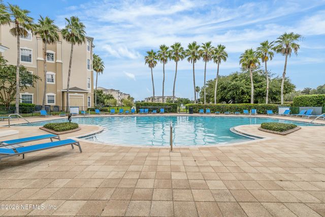 7801 POINT MEADOWS Drive 2302, Jacksonville, FL 32256