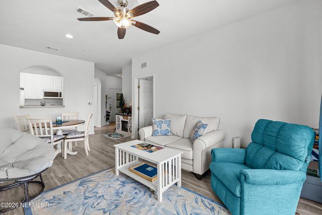 7801 POINT MEADOWS Drive 2302, Jacksonville, FL 32256