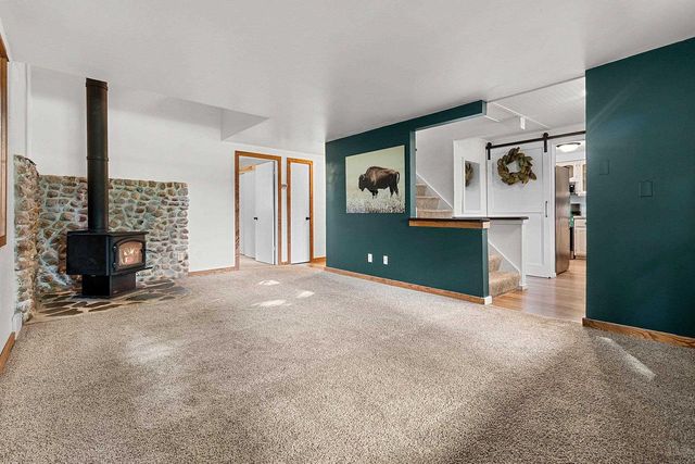 8592 WINNCREST ROAD, Neenah, WI 54956