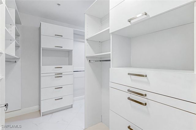 337 Vintage Bay DR D28, Marco Island, FL 34145