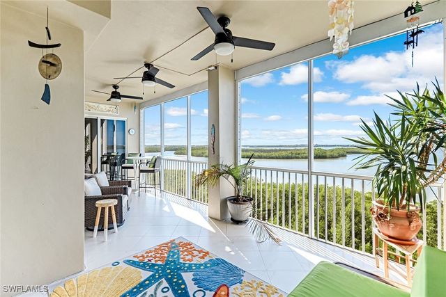 337 Vintage Bay DR D28, Marco Island, FL 34145