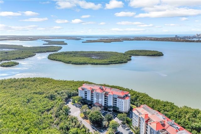 337 Vintage Bay DR D28, Marco Island, FL 34145