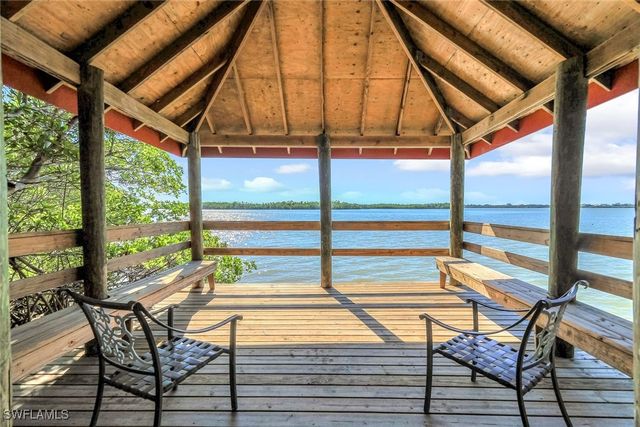 337 Vintage Bay DR D28, Marco Island, FL 34145