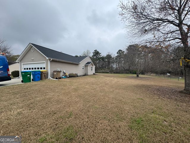 1003 Rolling Ridge Lane, Auburn, GA 30011