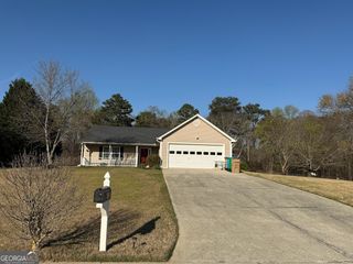 1003 Rolling Ridge Lane, Auburn, GA 30011