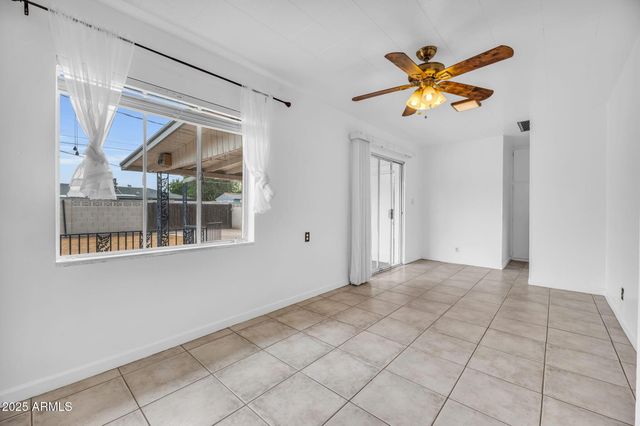 1519 W 5th Place, Mesa, AZ 85201