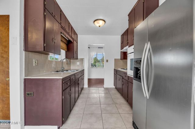 1519 W 5th Place, Mesa, AZ 85201