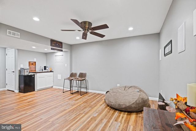 7014 ALLINGTON MANOR CIR E, Frederick, MD 21703