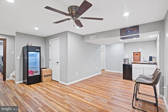 7014 ALLINGTON MANOR CIR E, Frederick, MD 21703