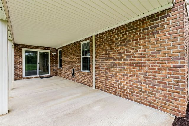 5025 Jackson Drive, Jefferson Hills, PA 15025