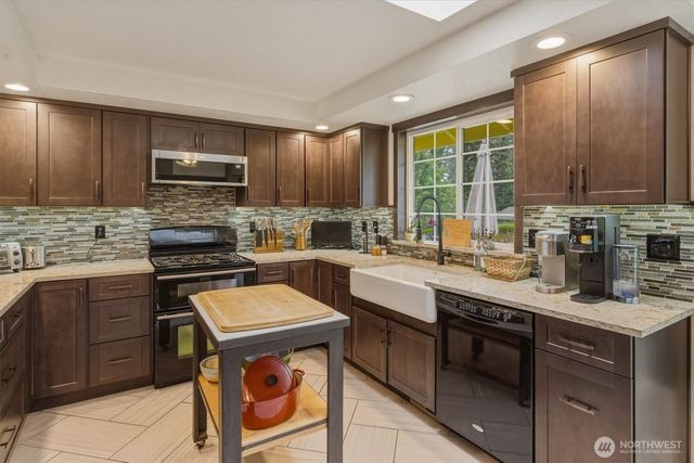 442 Cougar Street SE, Lacey, WA 98503