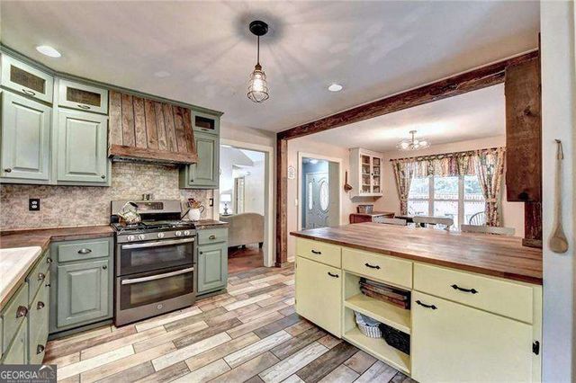 5405 Oak Grove Circle, Cumming, GA 30028