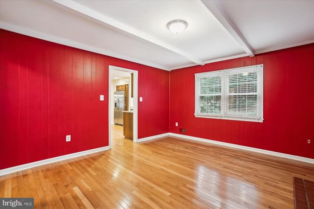 6808 STONEYBROOKE LN, Alexandria, VA 22306