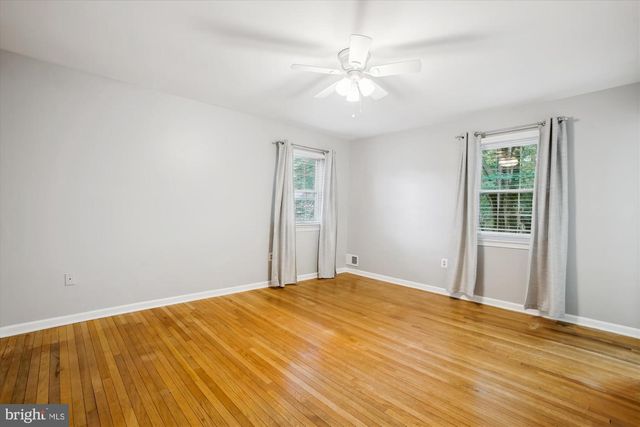 6808 STONEYBROOKE LN, Alexandria, VA 22306