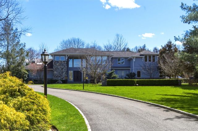 80 Wildwood Drive, Laurel Hollow, NY 11791