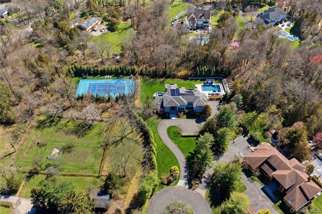 80 Wildwood Drive, Laurel Hollow, NY 11791
