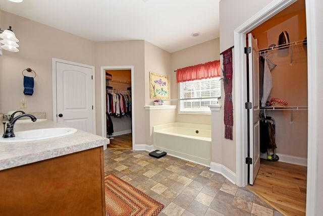 146 Creek Hollow Lane, Blairsville, GA 30512