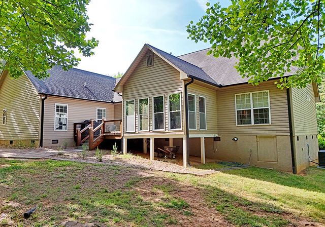 146 Creek Hollow Lane, Blairsville, GA 30512