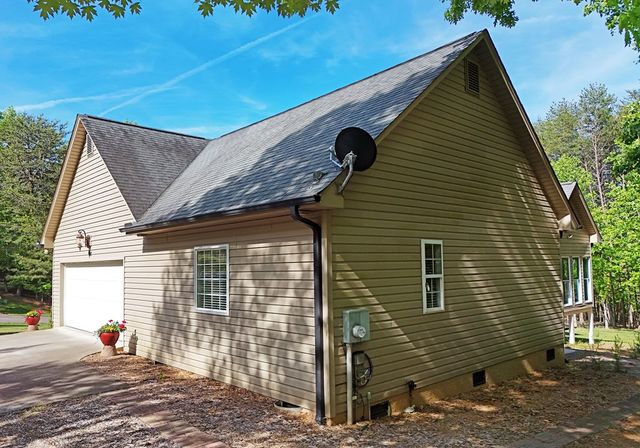 146 Creek Hollow Lane, Blairsville, GA 30512