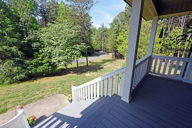 146 Creek Hollow Lane, Blairsville, GA 30512