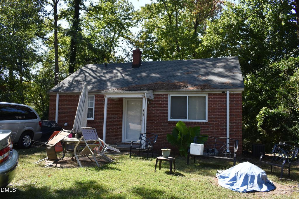 209 W Pilot Street, Durham, NC 27707