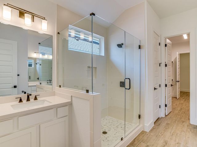 1084 Sage Thrasher CIR, Dripping Springs, TX 78620