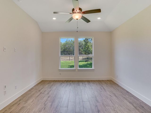 1084 Sage Thrasher CIR, Dripping Springs, TX 78620