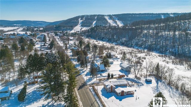 3 Lincoln Drive, Ellicottville, NY 14731