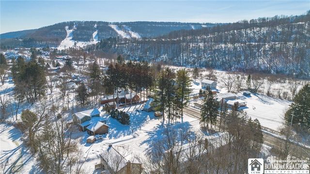 3 Lincoln Drive, Ellicottville, NY 14731