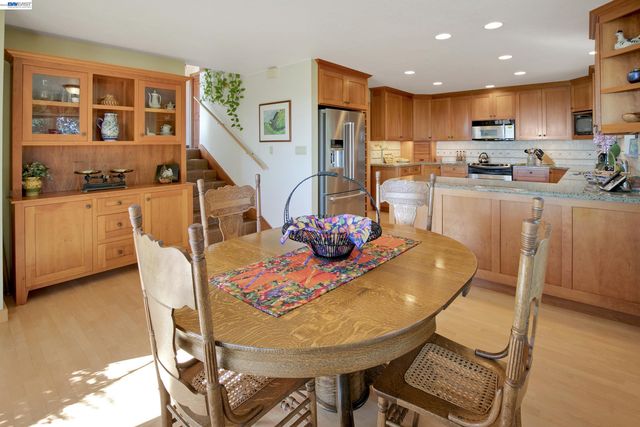 3430 Loma Alta Ln, Santa Cruz, CA 95065