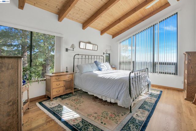 3430 Loma Alta Ln, Santa Cruz, CA 95065