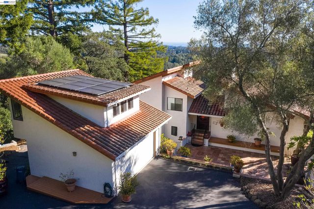 3430 Loma Alta Ln, Santa Cruz, CA 95065