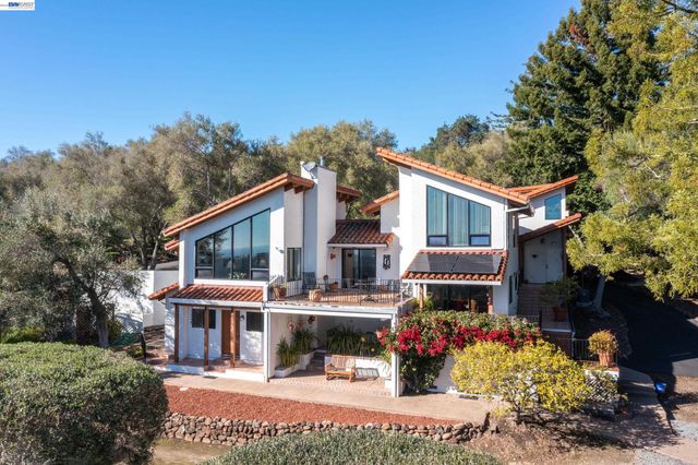 3430 Loma Alta Ln, Santa Cruz, CA 95065