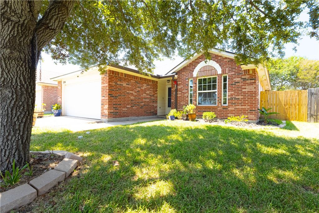 1220 Sacramento, Portland, TX 78374 — photo 3
