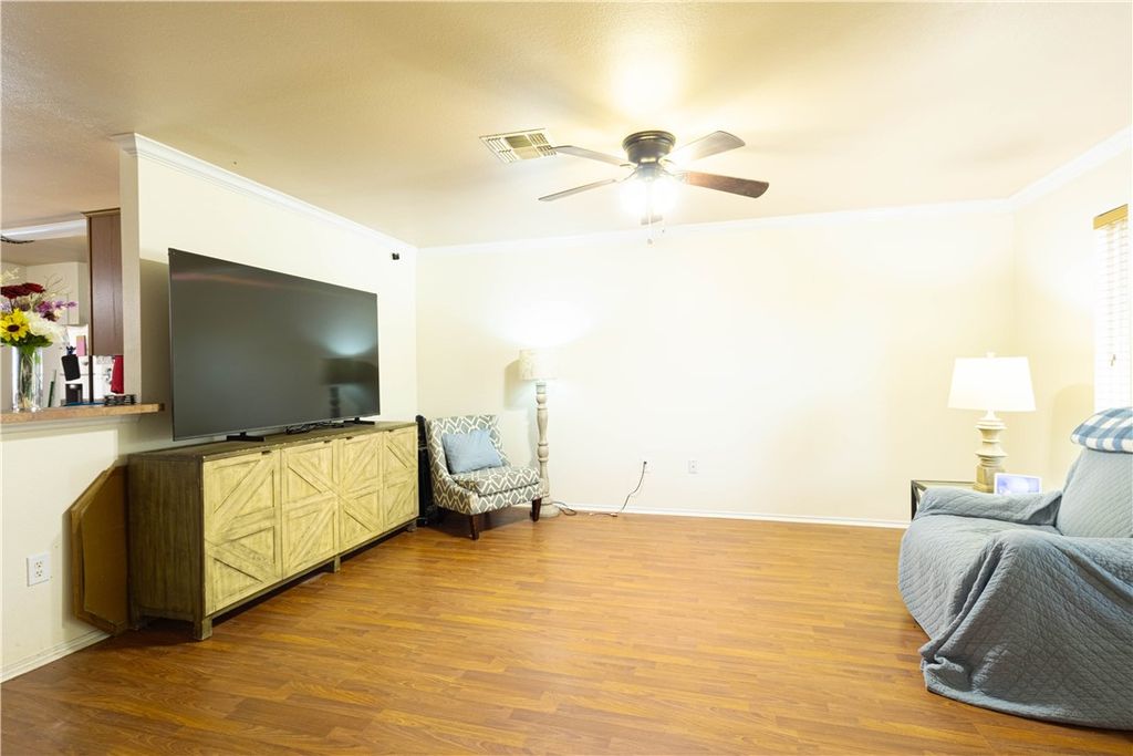 1220 Sacramento, Portland, TX 78374 — photo 5