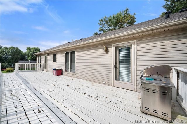 6424 Meadow Oak Drive, Georgetown, IN 47122